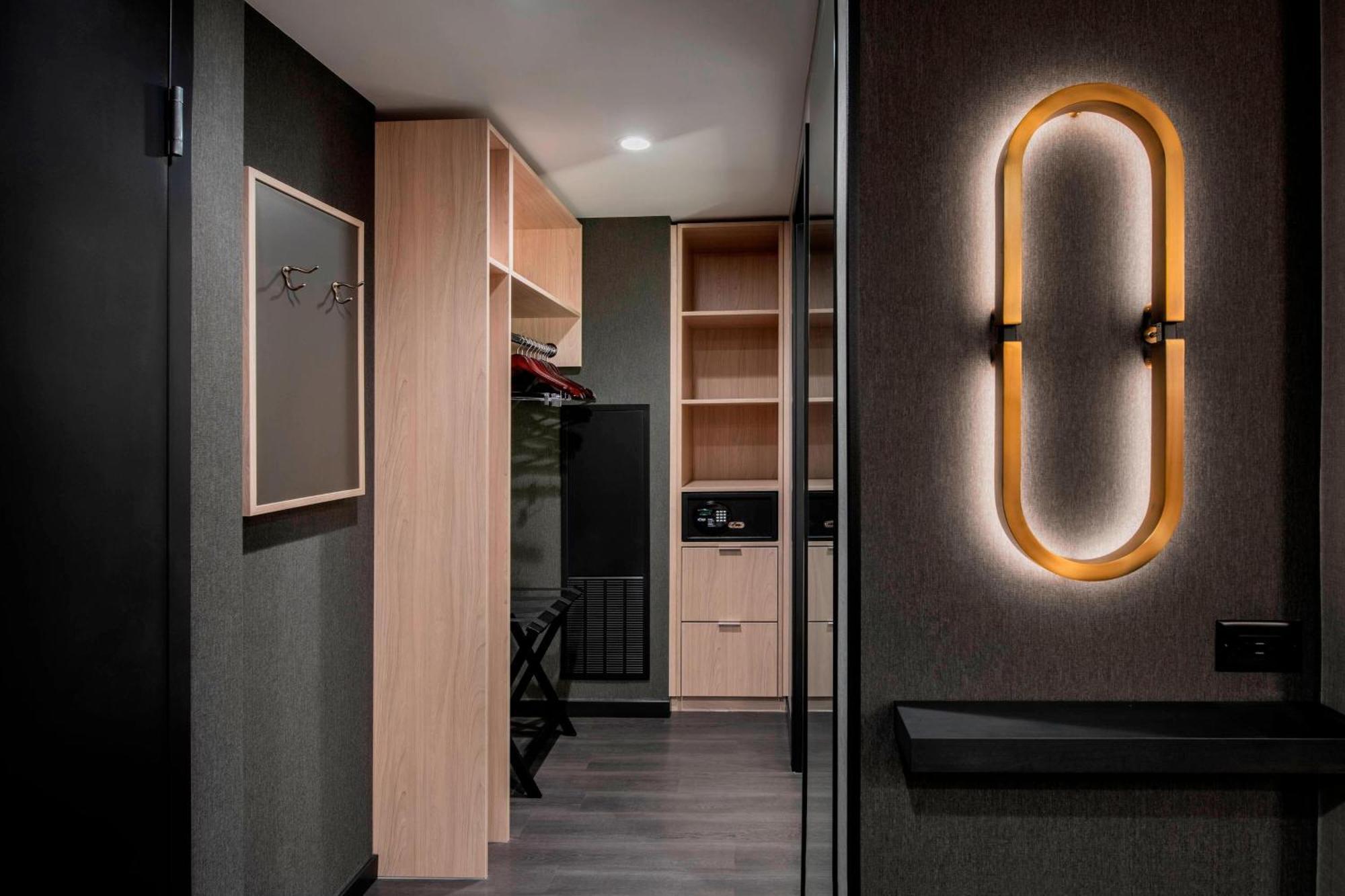 Residence Inn By Marriott Calgary Downtown/Beltline District Ngoại thất bức ảnh