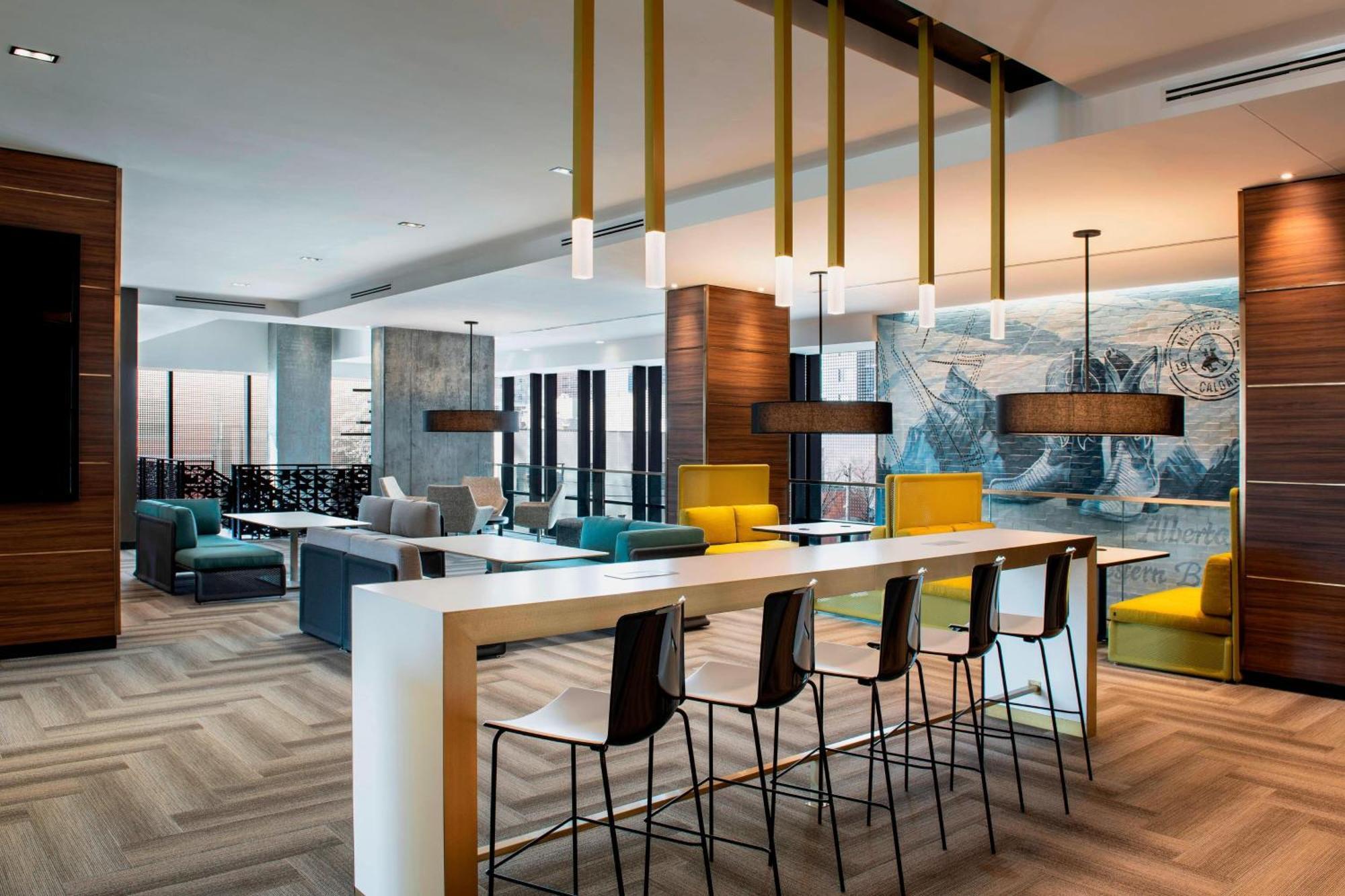 Residence Inn By Marriott Calgary Downtown/Beltline District Ngoại thất bức ảnh
